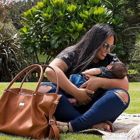 Style Tips For Breastfeeding Mothers