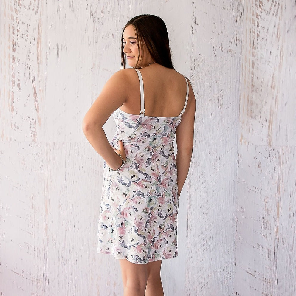 Breastfeeding nightie NZ. Maternity nightie NZ. Breastfeeding Sleepwear NZ. Maternity Sleepwear NZ