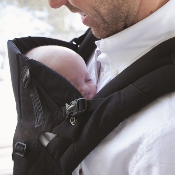 Flourish Maternity NZ Online mum and baby shop. LilleBaby Complete Original Babywearing Baby Carrier Black. 