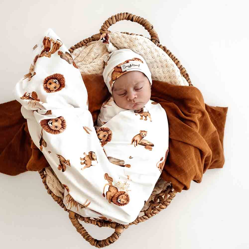 Flourish Maternity NEW ZEALAND - Snuggle Hunny Kids Lion Organic cotton wrap and beanie set - NZ online mum and baby shop